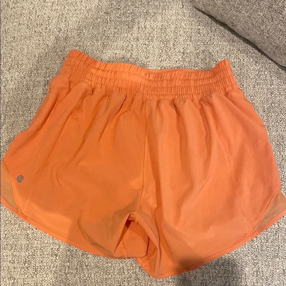 lululemon athletica Hotty Hot high rise shorts 4in size 4 Women's Orange Shorts